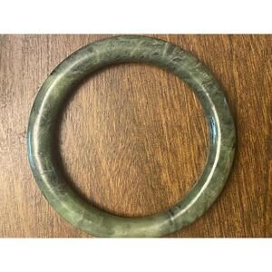 Vintage Genuine Green Nephrite Jade Bangle